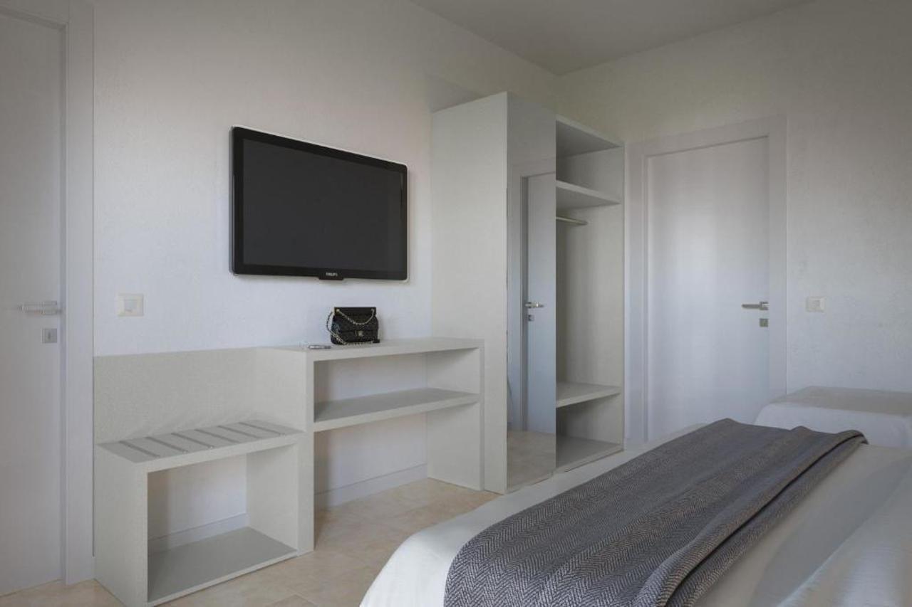 Aron Hotel Rimini Exterior photo