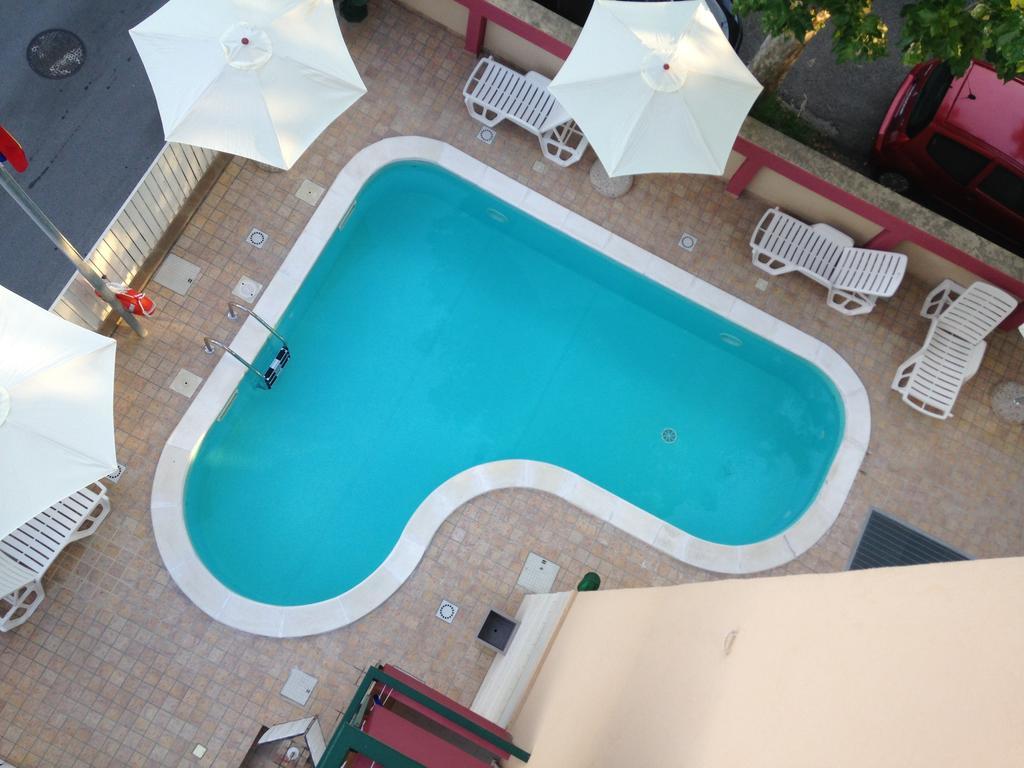 Aron Hotel Rimini Exterior photo